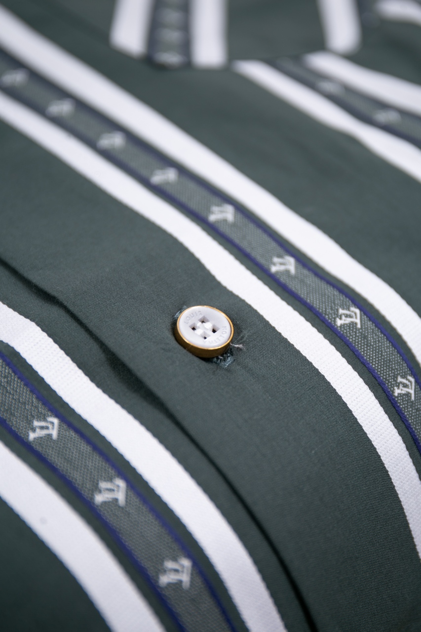 Louis Vuitton Striped Tie Jacquard Shirt - Modern Fit, Club Tie Design 8 windows1743519650971 1547932112 116098732