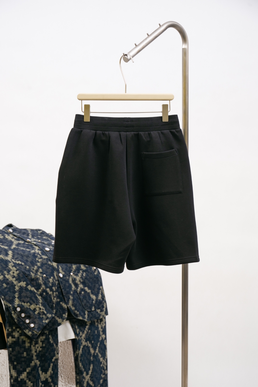 Louis Vuitton Rhinestone Logo Black Cotton-Blend Knit Sweat Shorts 3 windows1743704424547 4597482701775111493