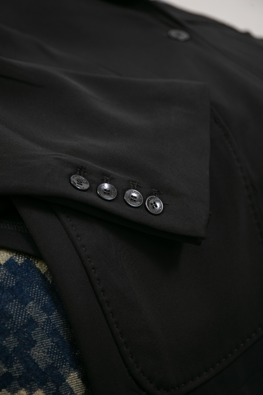 Louis Vuitton Tailored-Fit Wool Blend Knit Blazer - Sophisticated Style 4 windows1743704541732 1437484436 1021586991