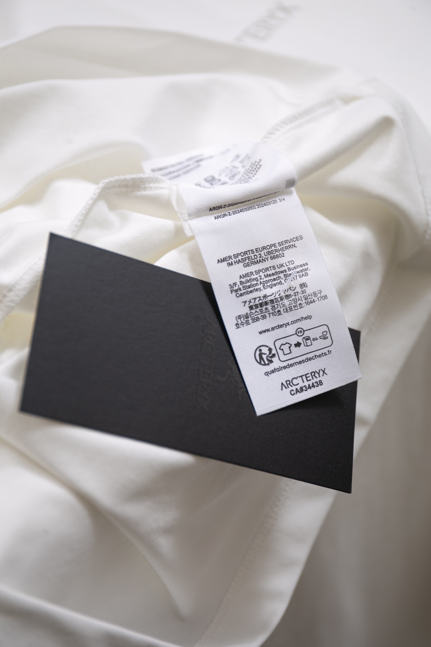 Arc'teryx Tile Crew Neck T-Shirt - Sorona Blend, Breathable & Comfortable 9 windows1745629278470 1771317526248193599