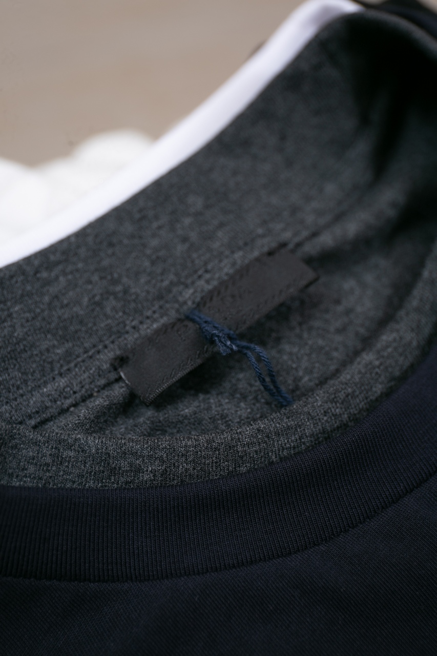 Prada Men's Layered-Look Cotton T-Shirt with Triangle Logo - Casual Style 4 windows1755714644784 1512782683 1888121141