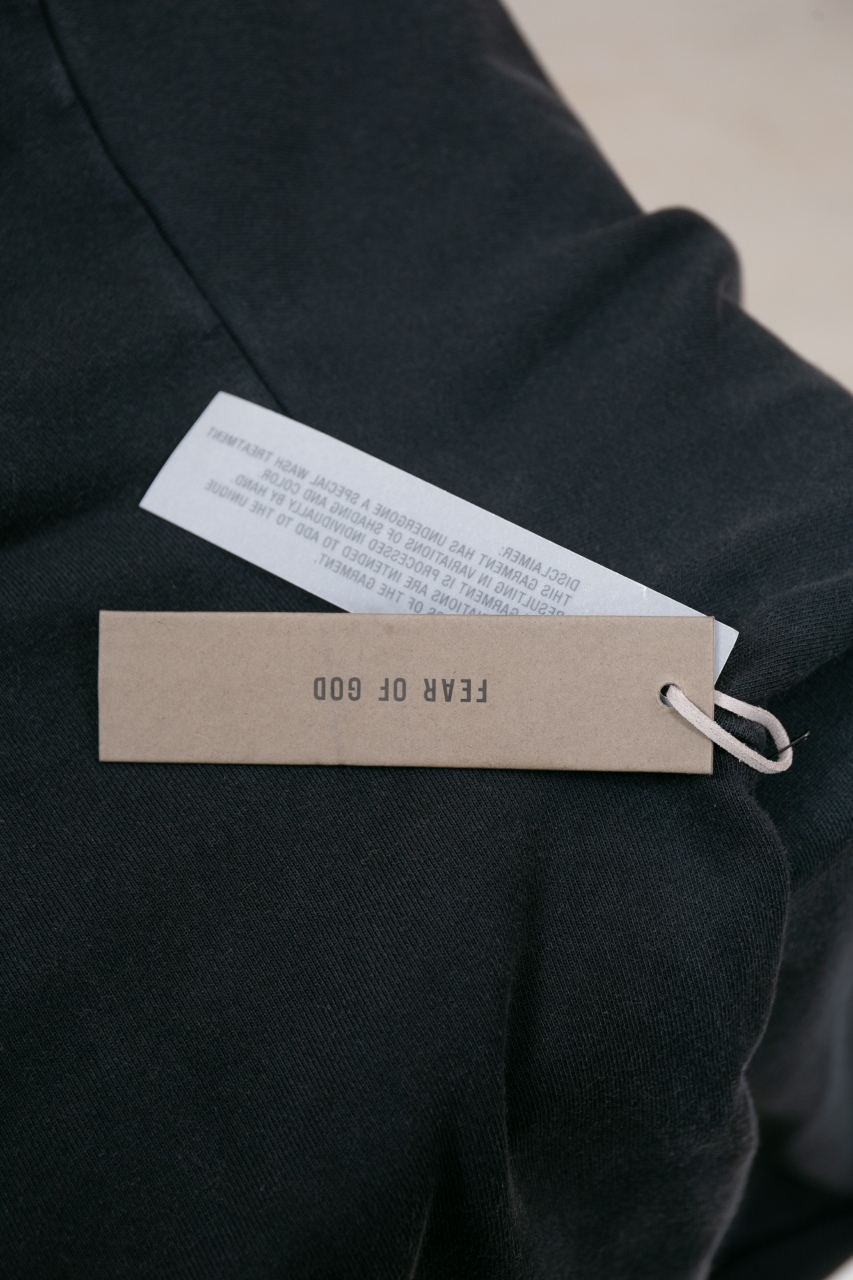 Fear of God FOG Season 8 Fleece Pullover Hoodie Washed Black Logo Sweatshirt 8 windows1756422114804 1636294906172811663