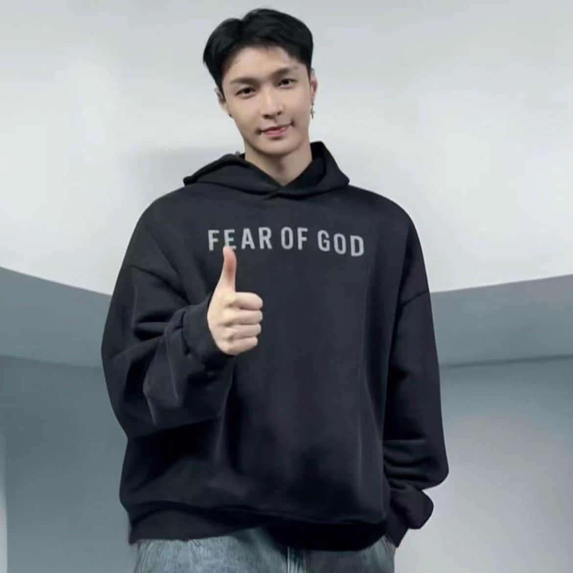 Fear of God FOG Essentials Washed Black Logo Hoodie Sweatshirt 3 windows1756422291381 217998357 1275397378