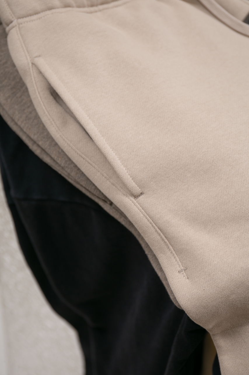 Fear of God Essentials Fleece Lounge Pants - Comfortable and Stylish Joggers 2 windows1756422495206 18154694 1723355601