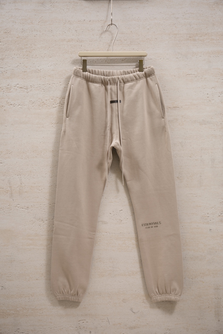 Fear of God Essentials Fleece Lounge Pants - Comfortable and Stylish Joggers 1 windows1756422495442 549707406 641626422