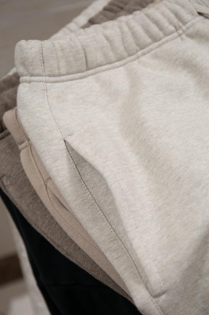 Fear of God Essentials Straight Leg Drawstring Sweatpants - Relaxed Fit 6 windows1756422711184 340824417 1741411124