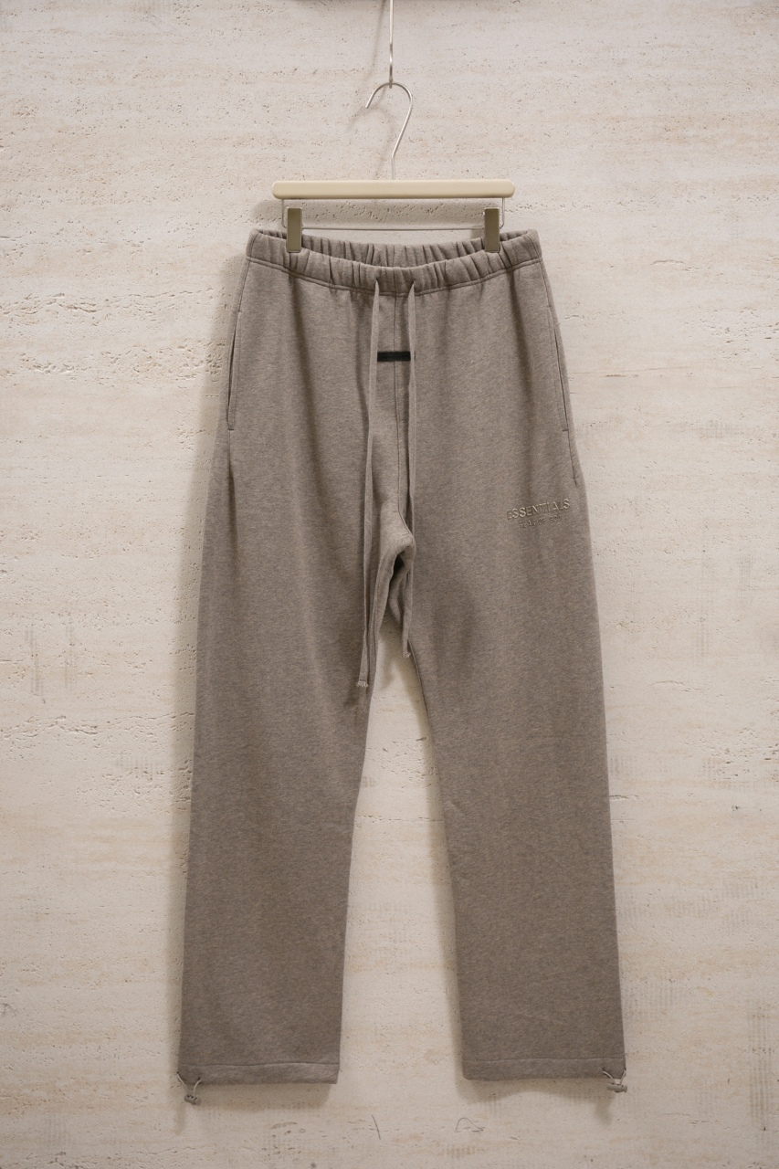 Fear of God Essentials Fleece Lounge Pants - Comfortable and Stylish 2 windows1756422745946 1711934957 1706992957