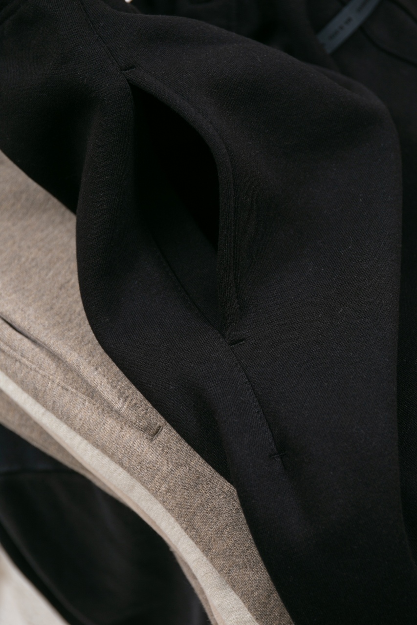 Fear of God Essentials Ninth Collection Black Straight Leg Drawstring Sweatpants 7 windows1756422763546 7476672192016693425