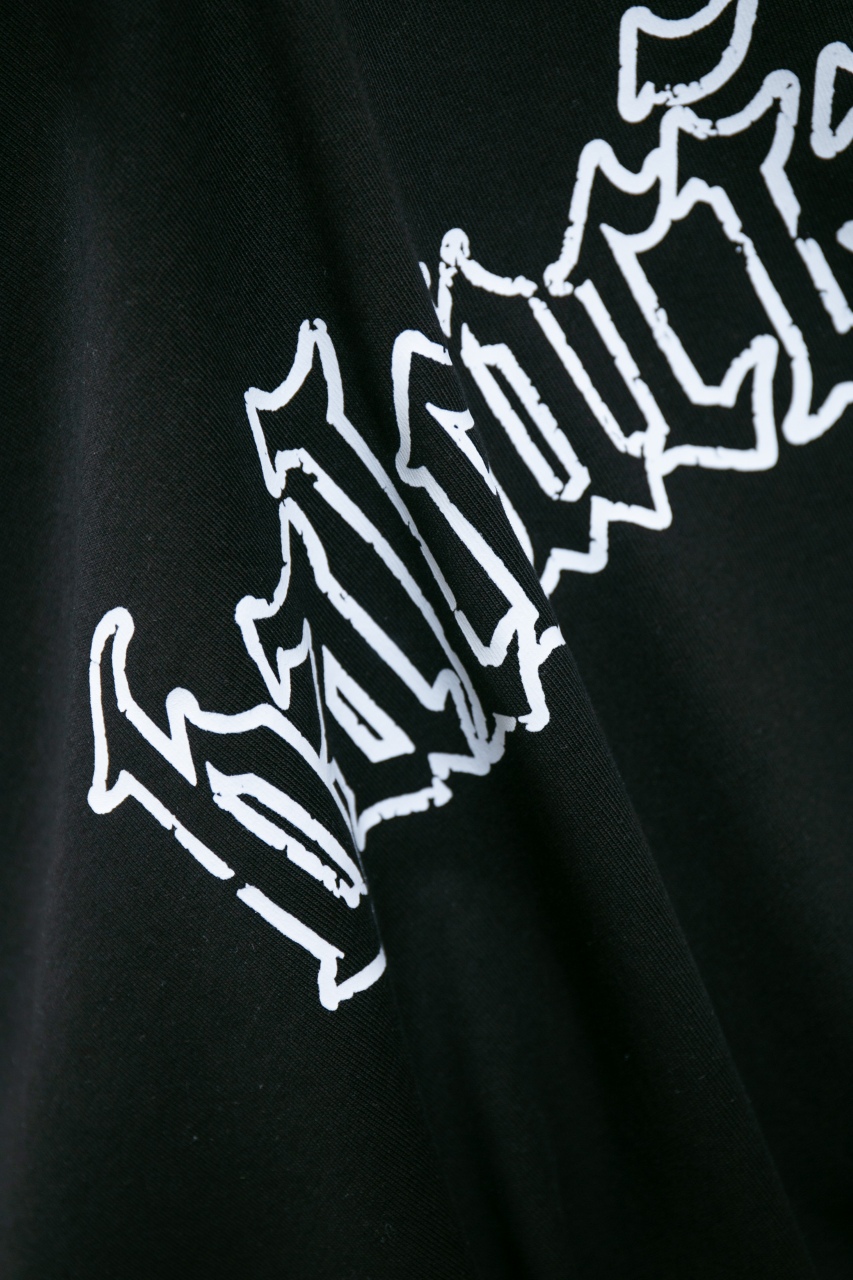 Balenciaga Gothic Logo Distressed Long Sleeve T-Shirt - Unisex 5 windows1756825737067 2714061171908228516