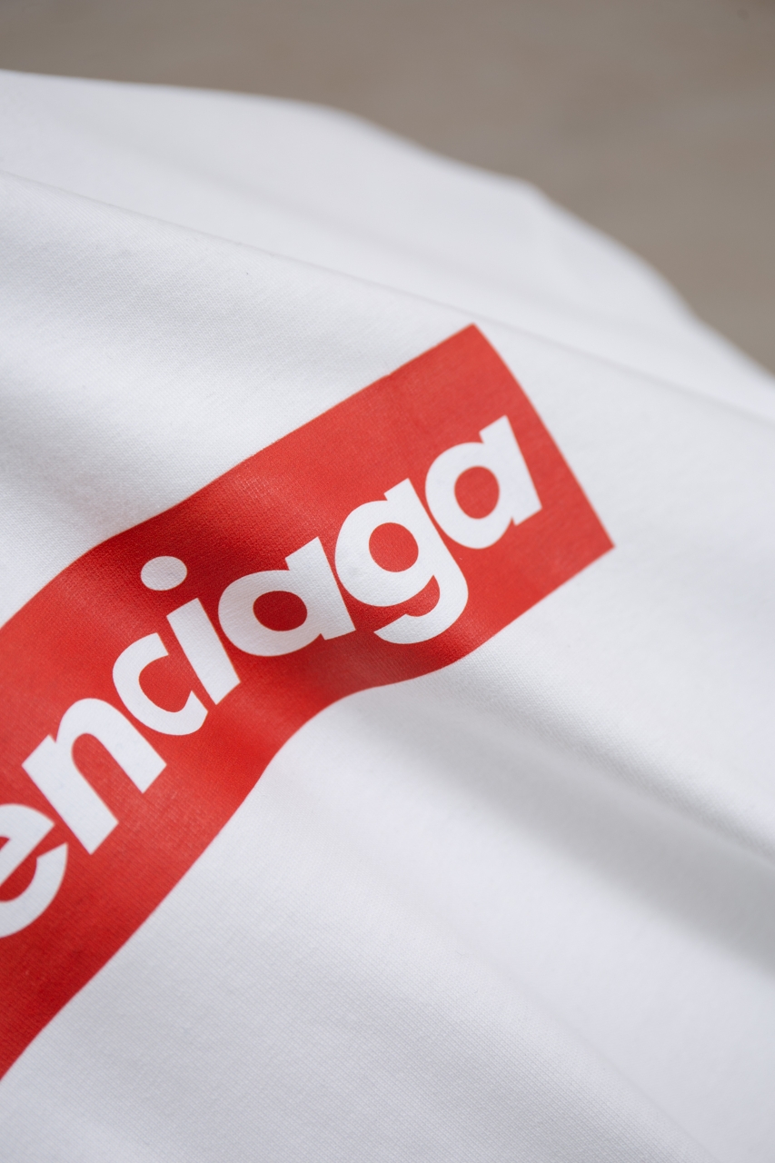 Balenciaga White Long Sleeve Distressed T-Shirt with Logo 7 windows1756825789818 132514341 1949274603