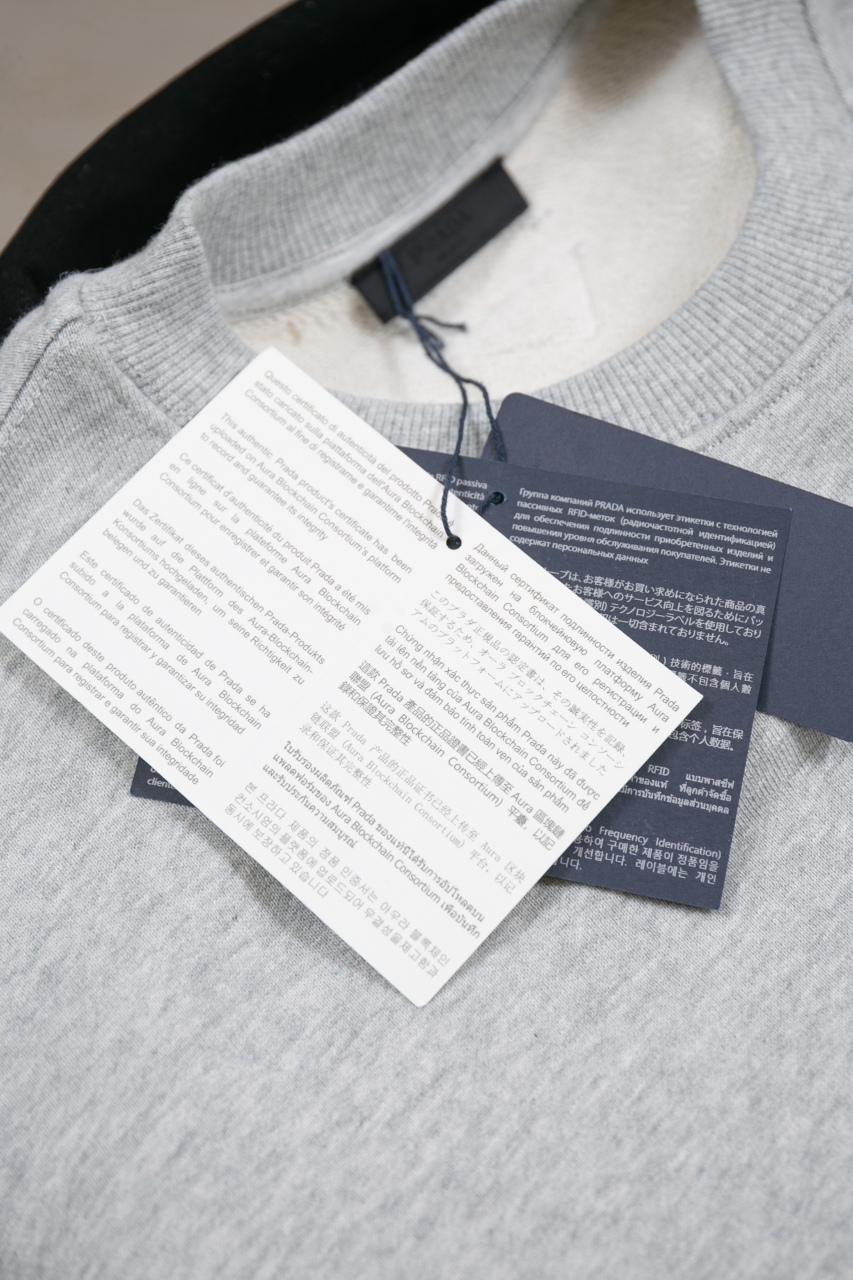 Prada Grey Cotton Fleece Sweatshirt with Flocked Logo, Classic Fit 5 windows1756827724460 1060803185 1375973496