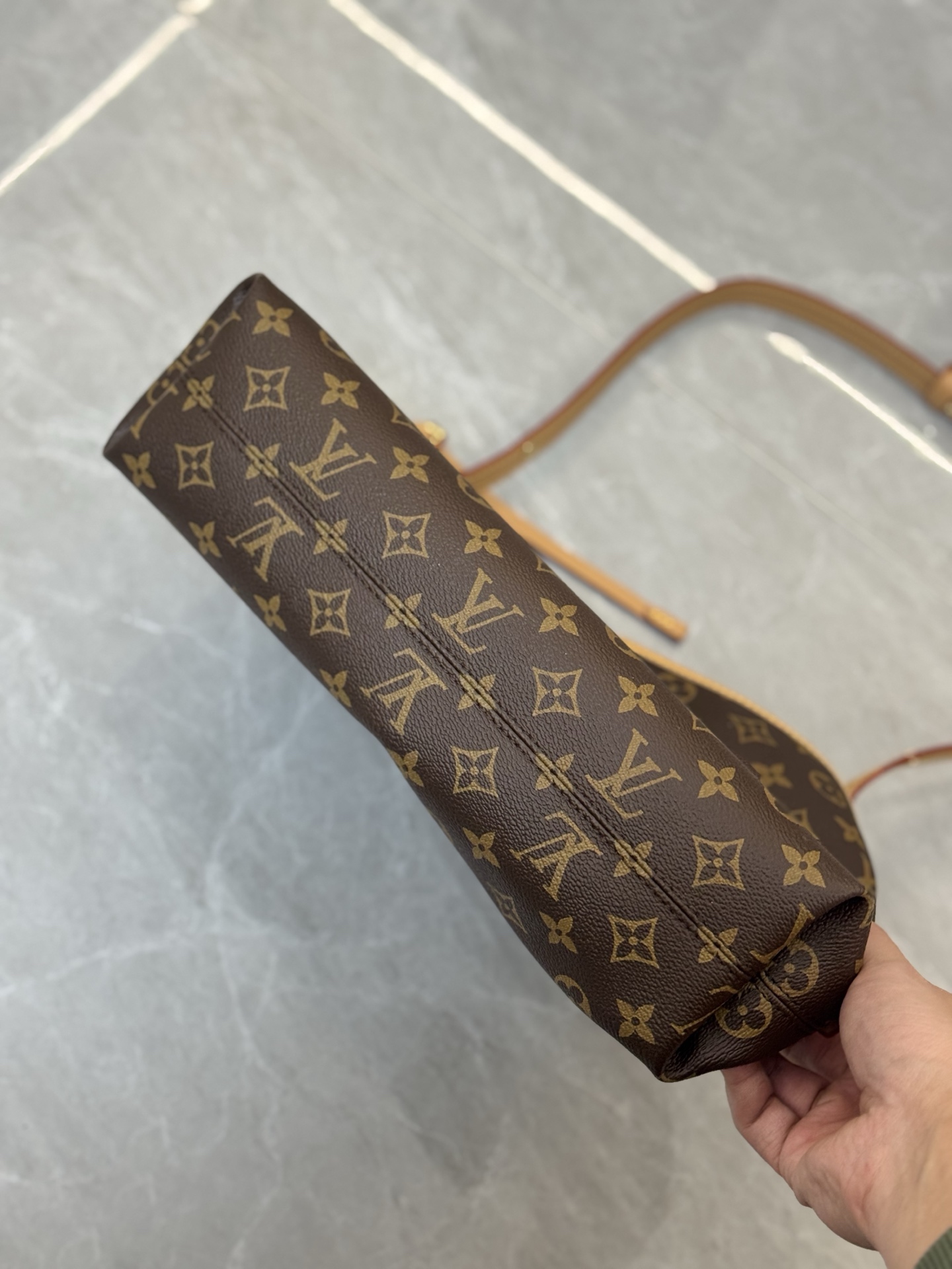 _dvg9swsbAWaqLmHCqDPUyq9DmQK934YBUdB4DVQ