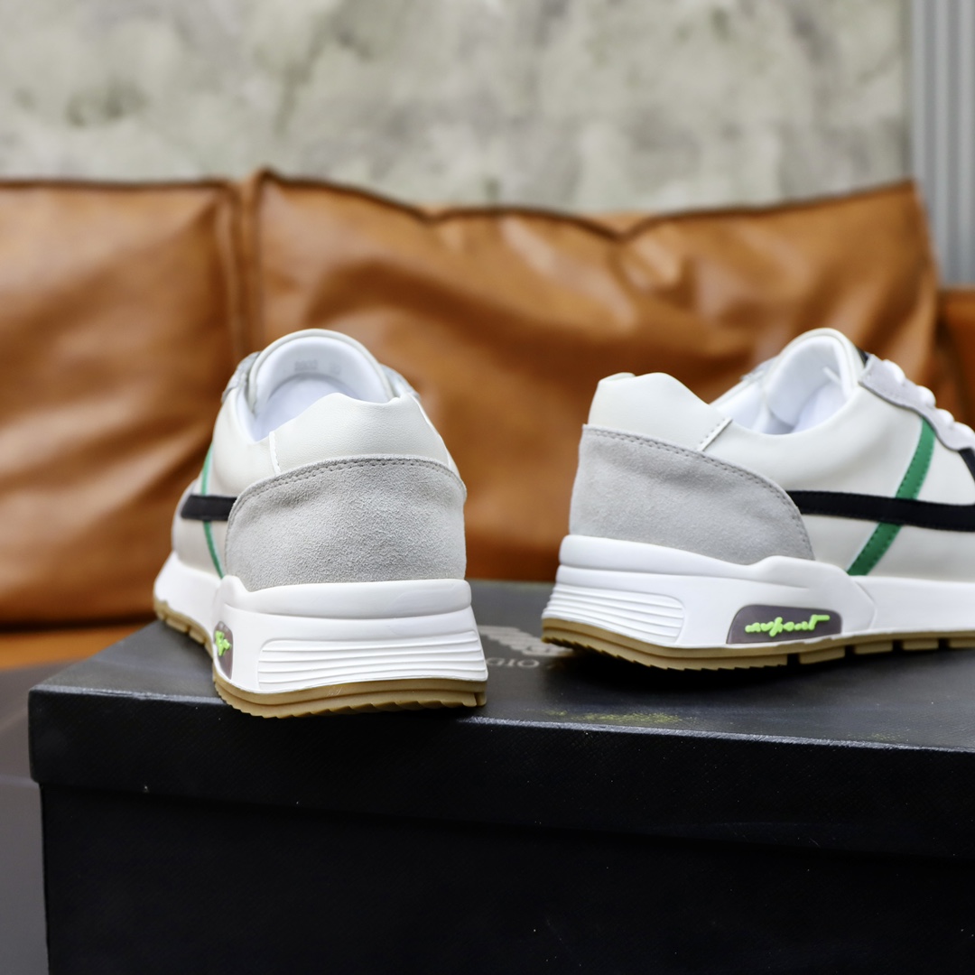 precio de fábrica: marca: Armani código estándar: 38-44 (45 personalizado) grado: el mismo sitio web