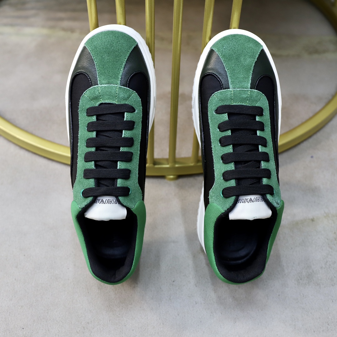 Precio de fábrica: Marca: Armani ARM NI código estándar: 38-44 (45 personalizado) Grado: el mismo si