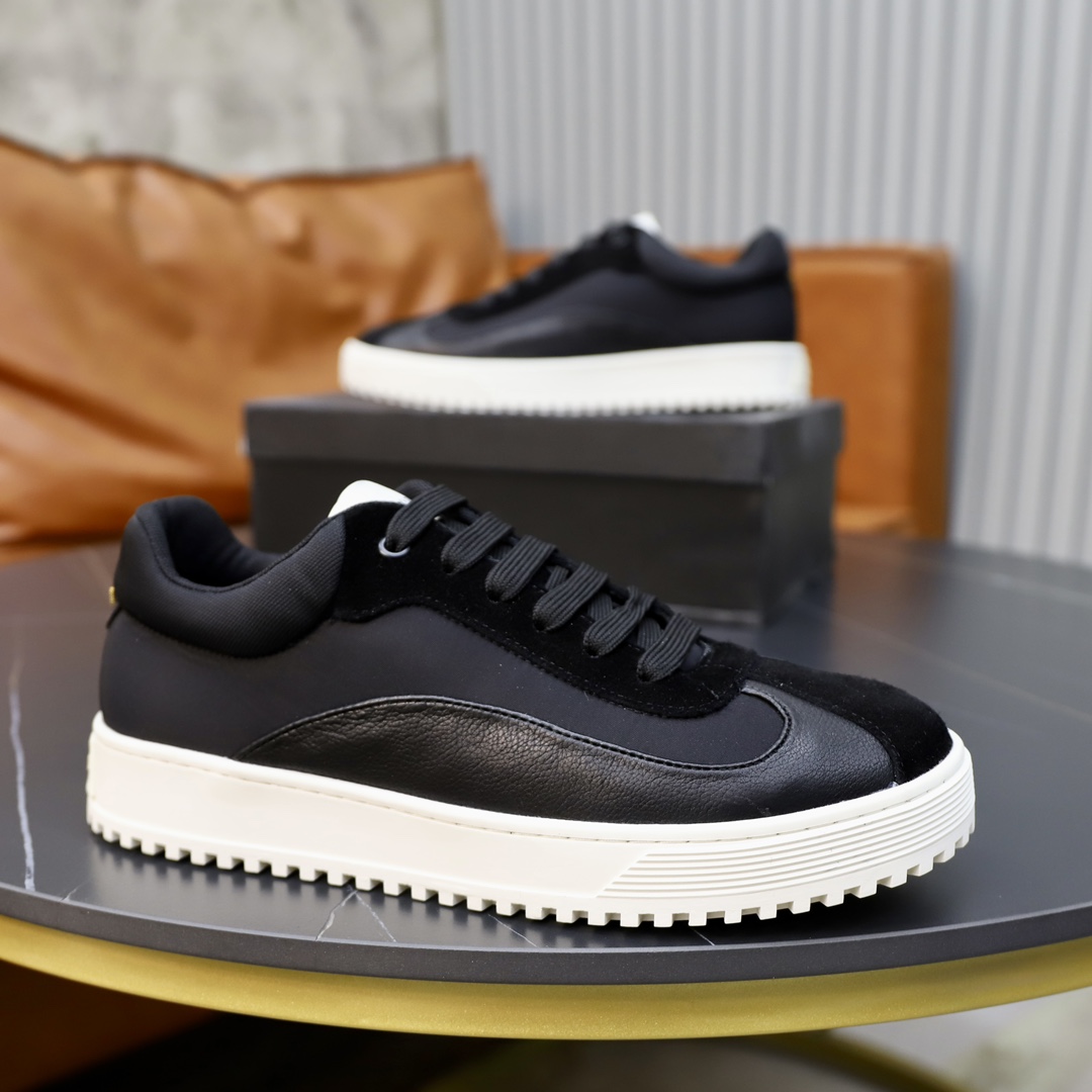 Precio de fábrica: Marca: Armani ARM NI código estándar: 38-44 (45 personalizado) Grado: el mismo si