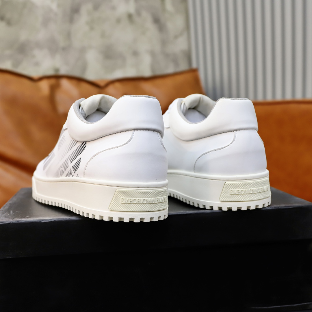 Precio de fábrica: Marca: Armani ARM NI código estándar: 38-44 (45 personalizado) Grado: el mismo si