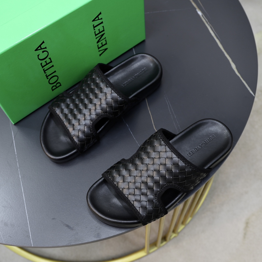 [Bottega Veneta Men