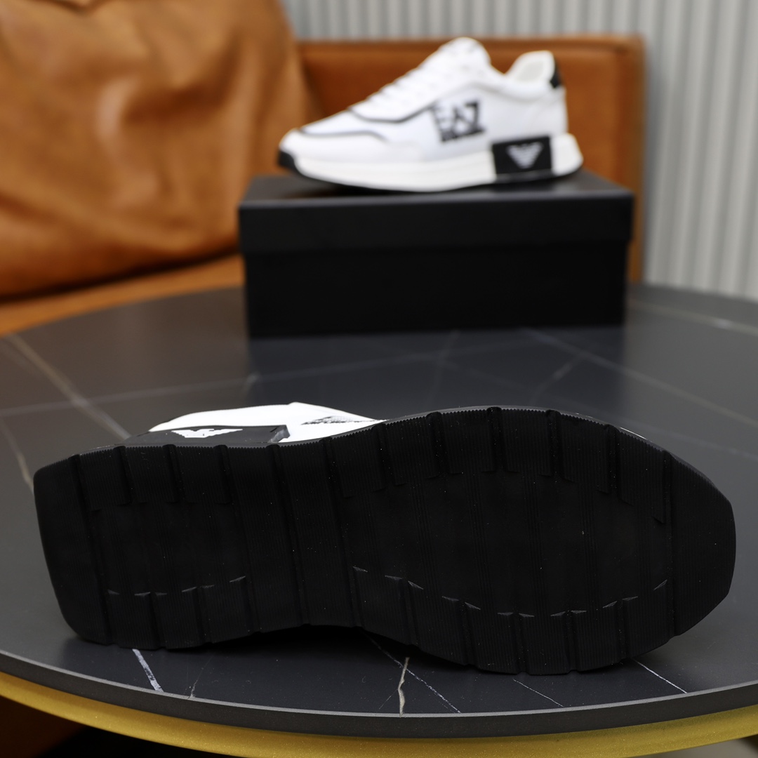 precio de fábrica: Marca: Armani código estándar: 38-44 (45 personalizado) Grado: el mismo sitio web