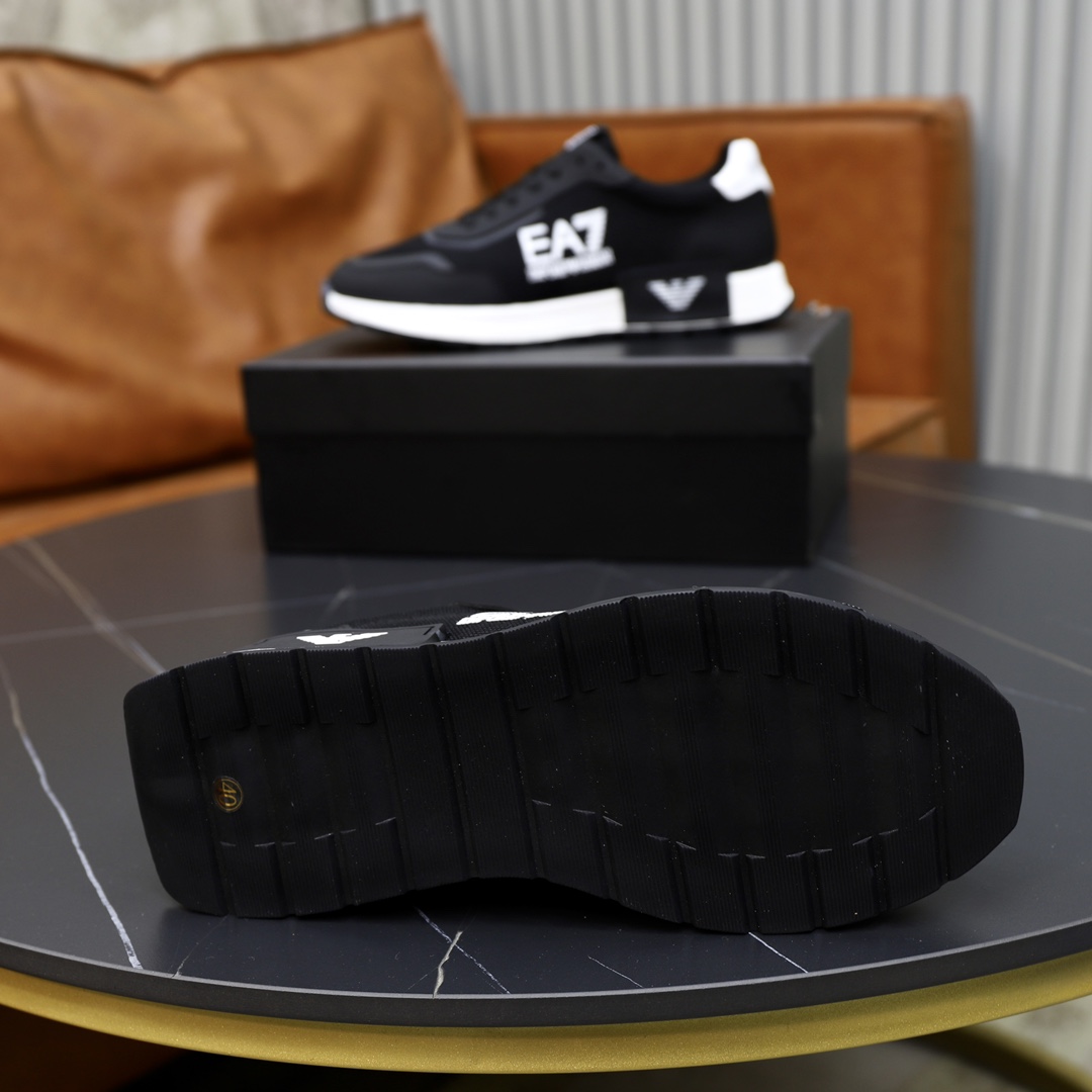 precio de fábrica: Marca: Armani código estándar: 38-44 (45 personalizado) Grado: el mismo sitio web