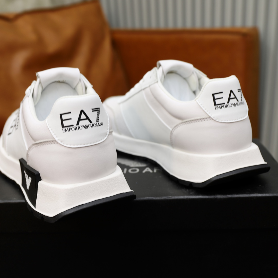 precio de fábrica: Marca: Armani código estándar: 38-44 (45 personalizado) Grado: el mismo sitio web