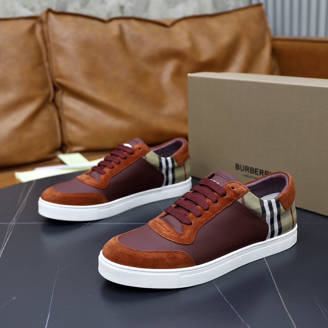Precio de fábrica:Zapatillas slip-on bajas clásicas de piel de vaca [Burberry]Piel de vaca importada