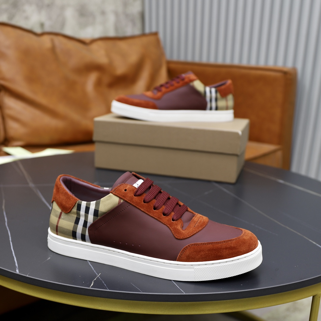 Precio de fábrica:Zapatillas slip-on bajas clásicas de piel de vaca [Burberry]Piel de vaca importada