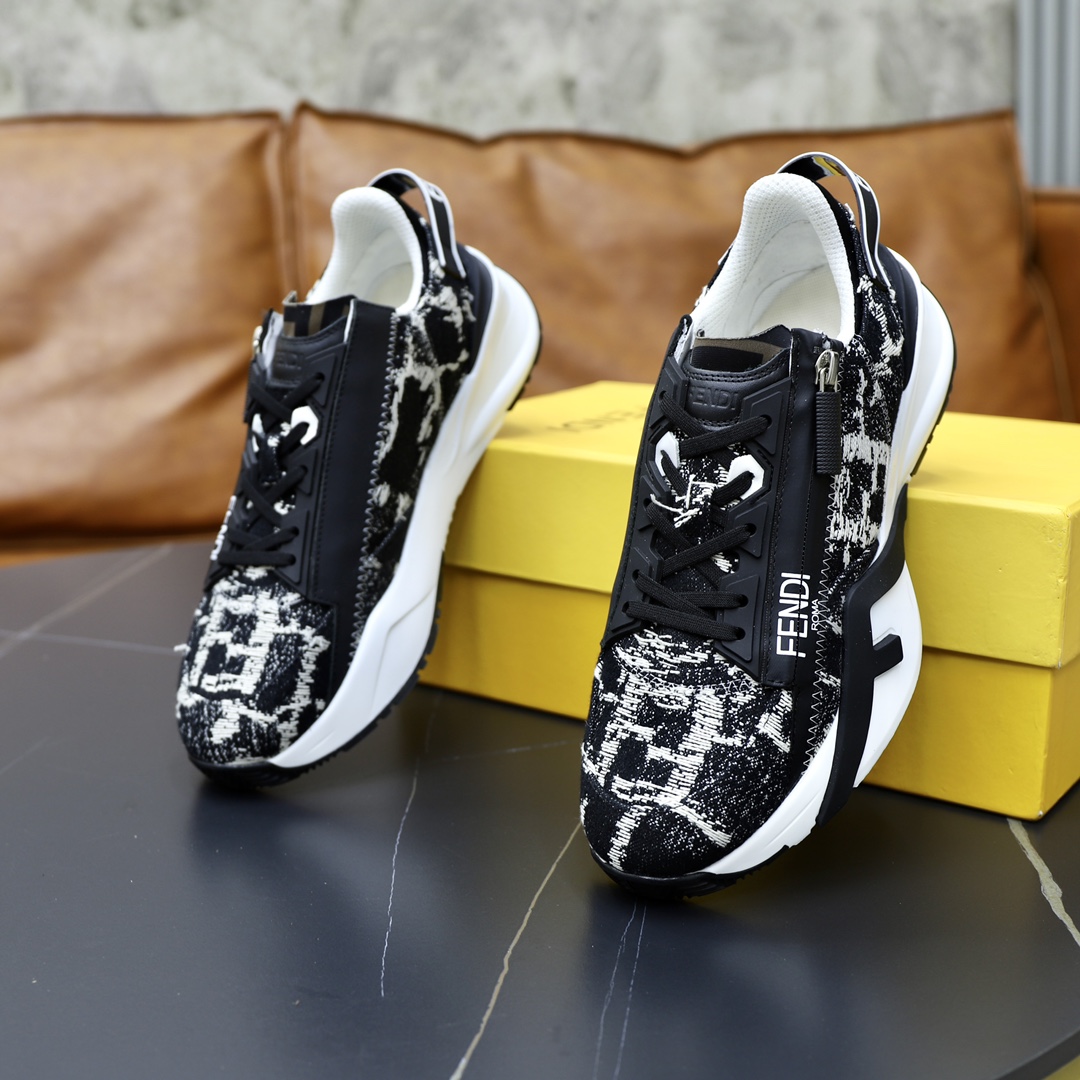 Precio de fábricaMarca: FendiTalla: 38-44 (45, 46 a medida)Calibre: Calidad original Versión altaMat