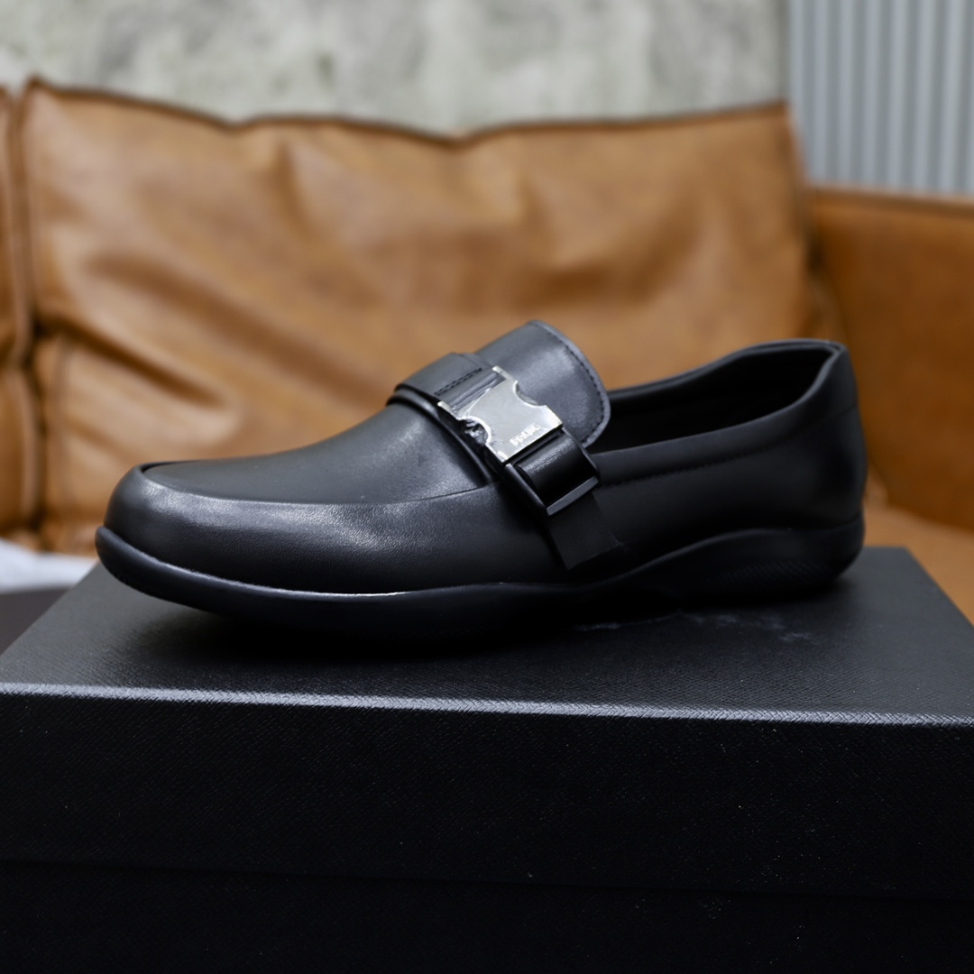 Prada Men's Leather Loafers - Classic Style, Comfortable Fit, Sizes 38-44 5 i1724688397 4549 7