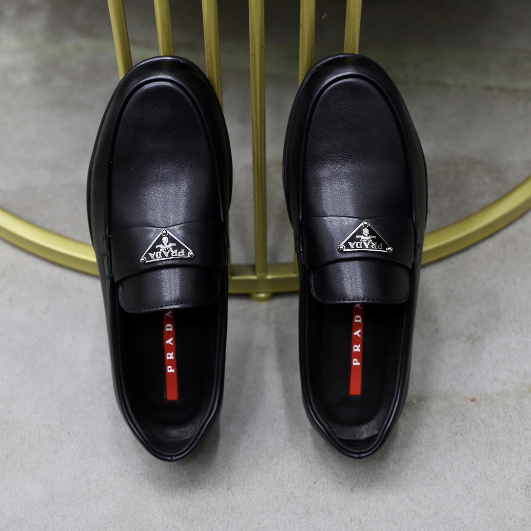 Prada Men's Leather Loafers - Classic Style, Comfortable Fit, Sizes 38-44 6 i1724688426 3380 6