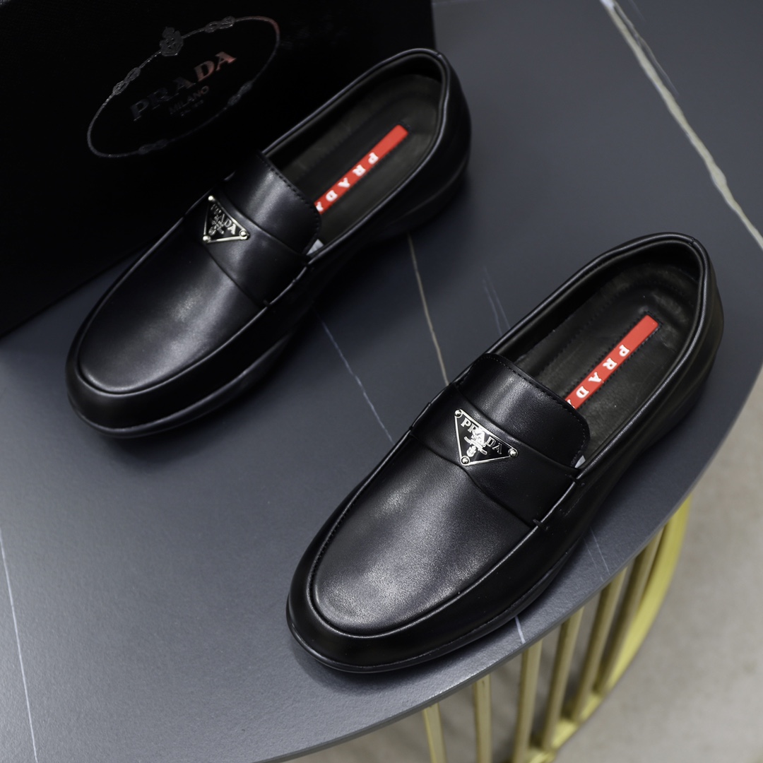 Prada Men's Leather Loafers - Classic Style, Comfortable Fit, Sizes 38-44 3 i1724688426 8384 1