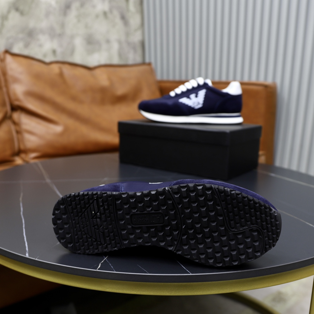 P: Marca: Armani ARM NI código estándar: 39-44 (38, 45 personalizado) Grado: el mismo sitio web ofic