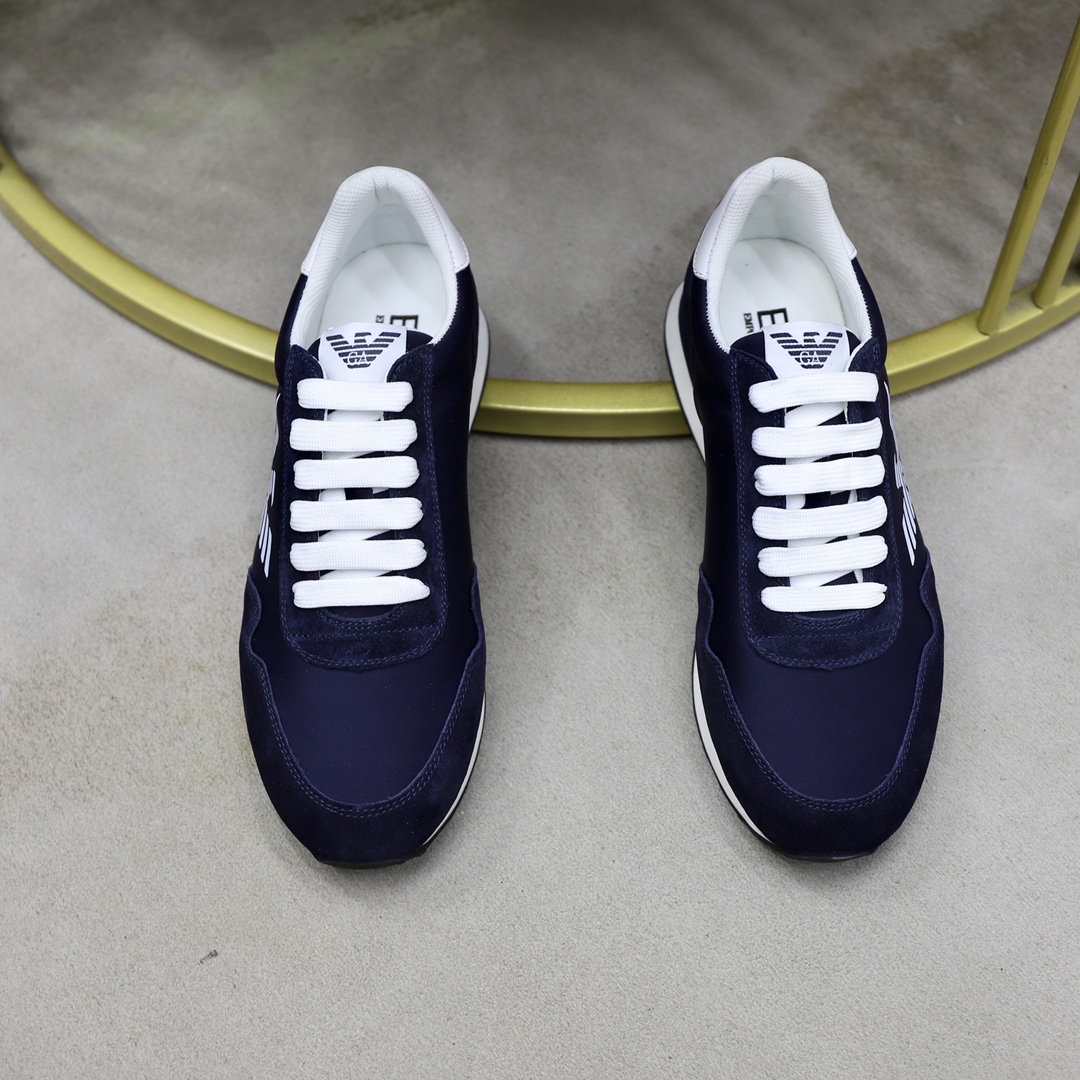 P: Marca: Armani ARM NI código estándar: 39-44 (38, 45 personalizado) Grado: el mismo sitio web ofic