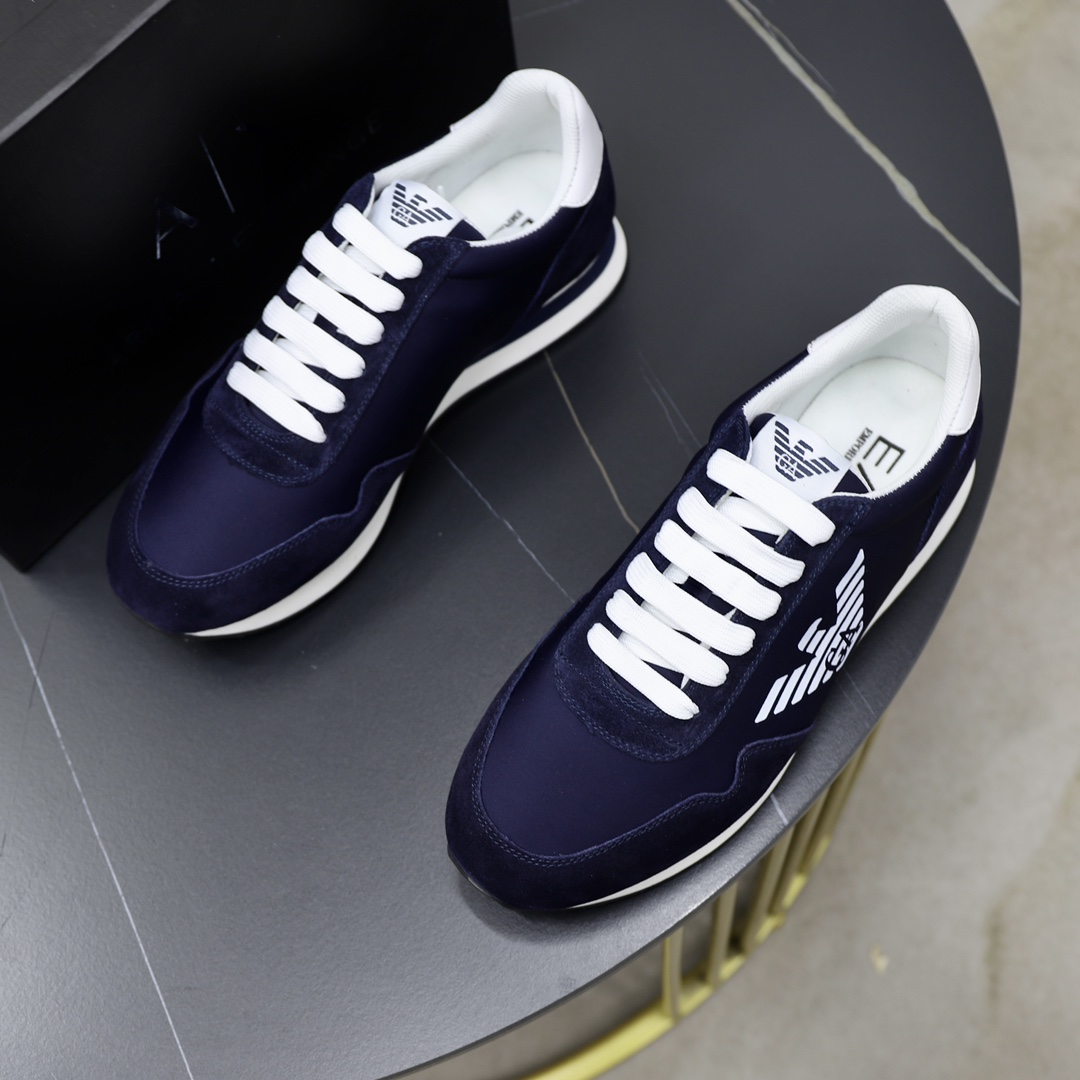 P: Marca: Armani ARM NI código estándar: 39-44 (38, 45 personalizado) Grado: el mismo sitio web ofic