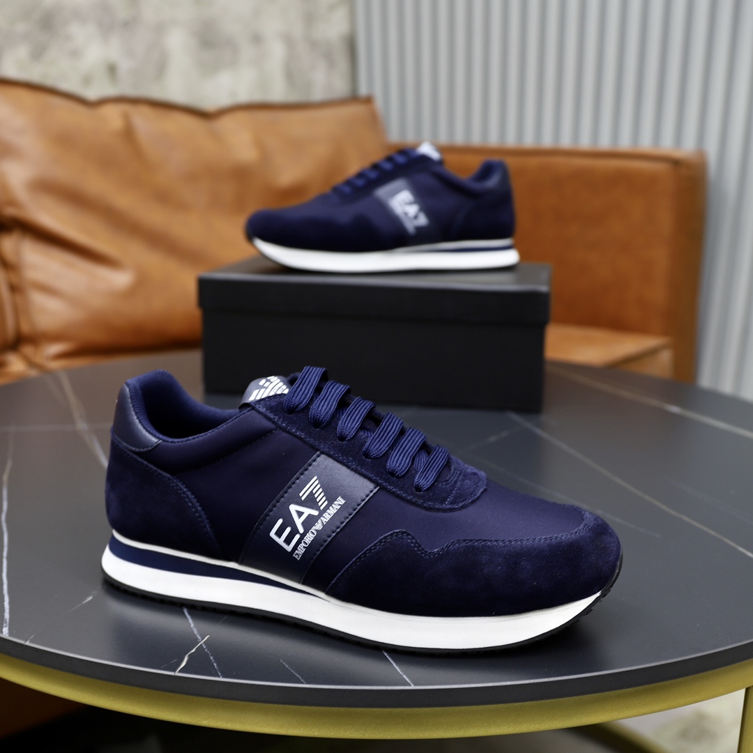 P: Marca: Armani ARM NI código estándar: 39-44 (38, 45 personalizado) Grado: el mismo sitio web ofic