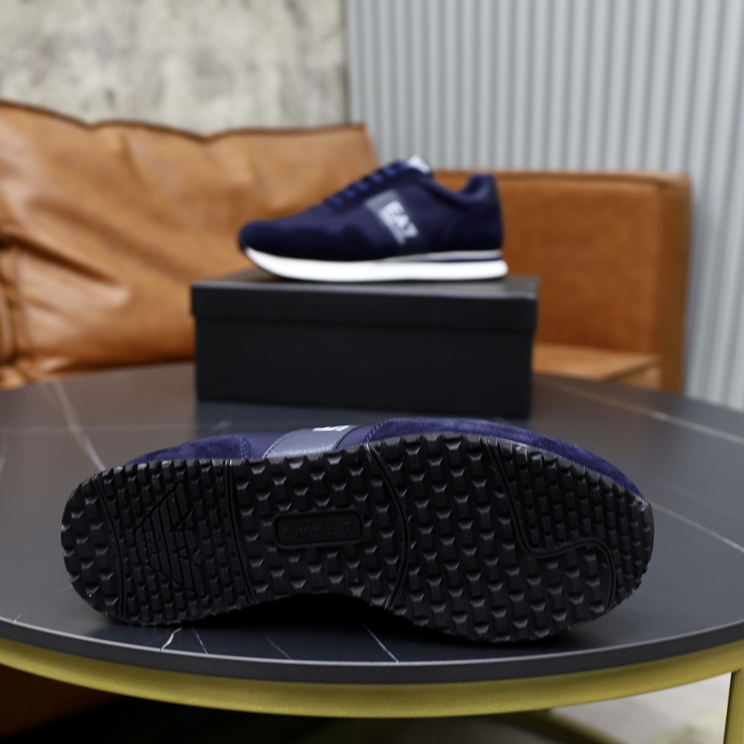 P: Marca: Armani ARM NI código estándar: 39-44 (38, 45 personalizado) Grado: el mismo sitio web ofic