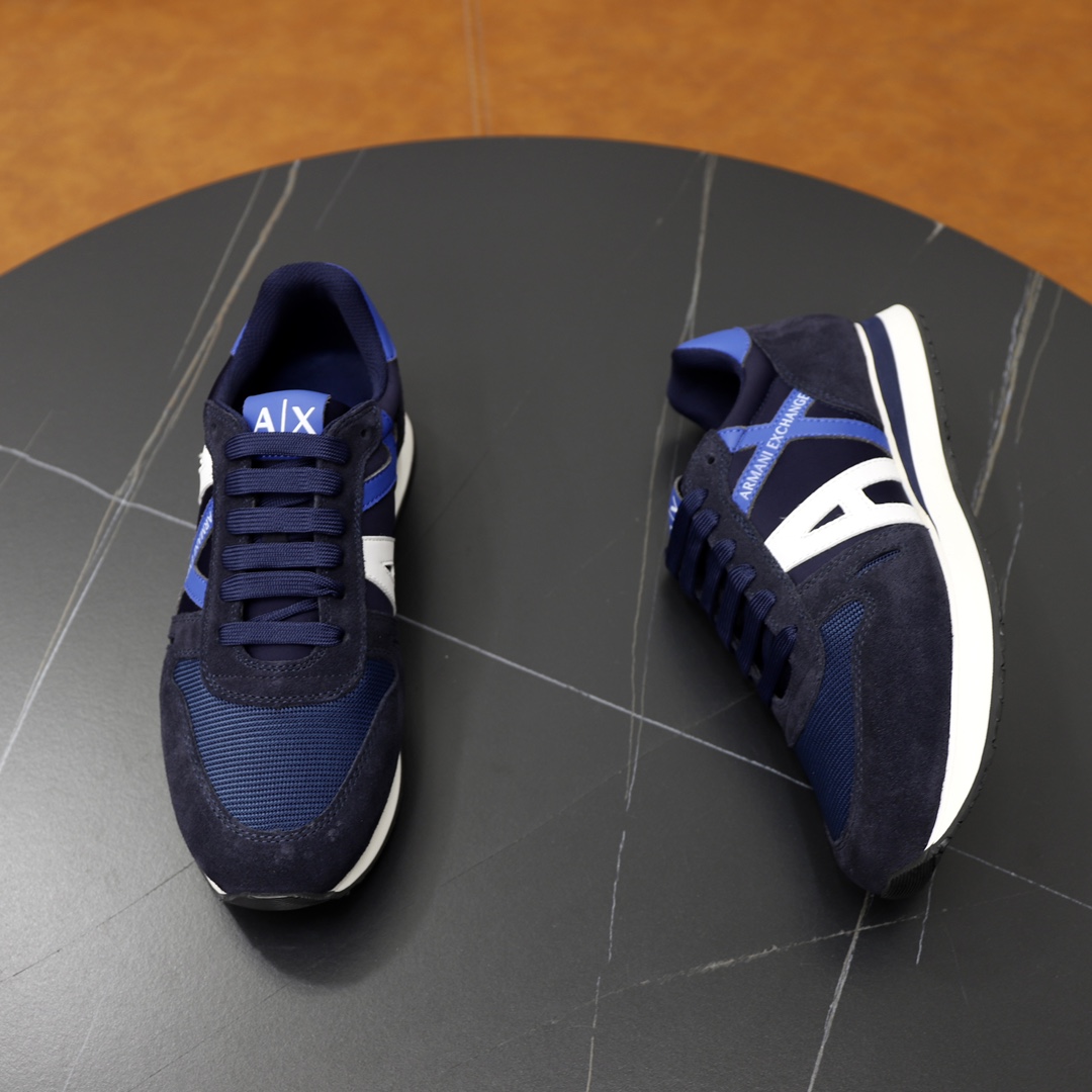 P: Marca: Armani ARM NI código estándar: 39-44 (38, 45 personalizado) Grado: el mismo sitio web ofic