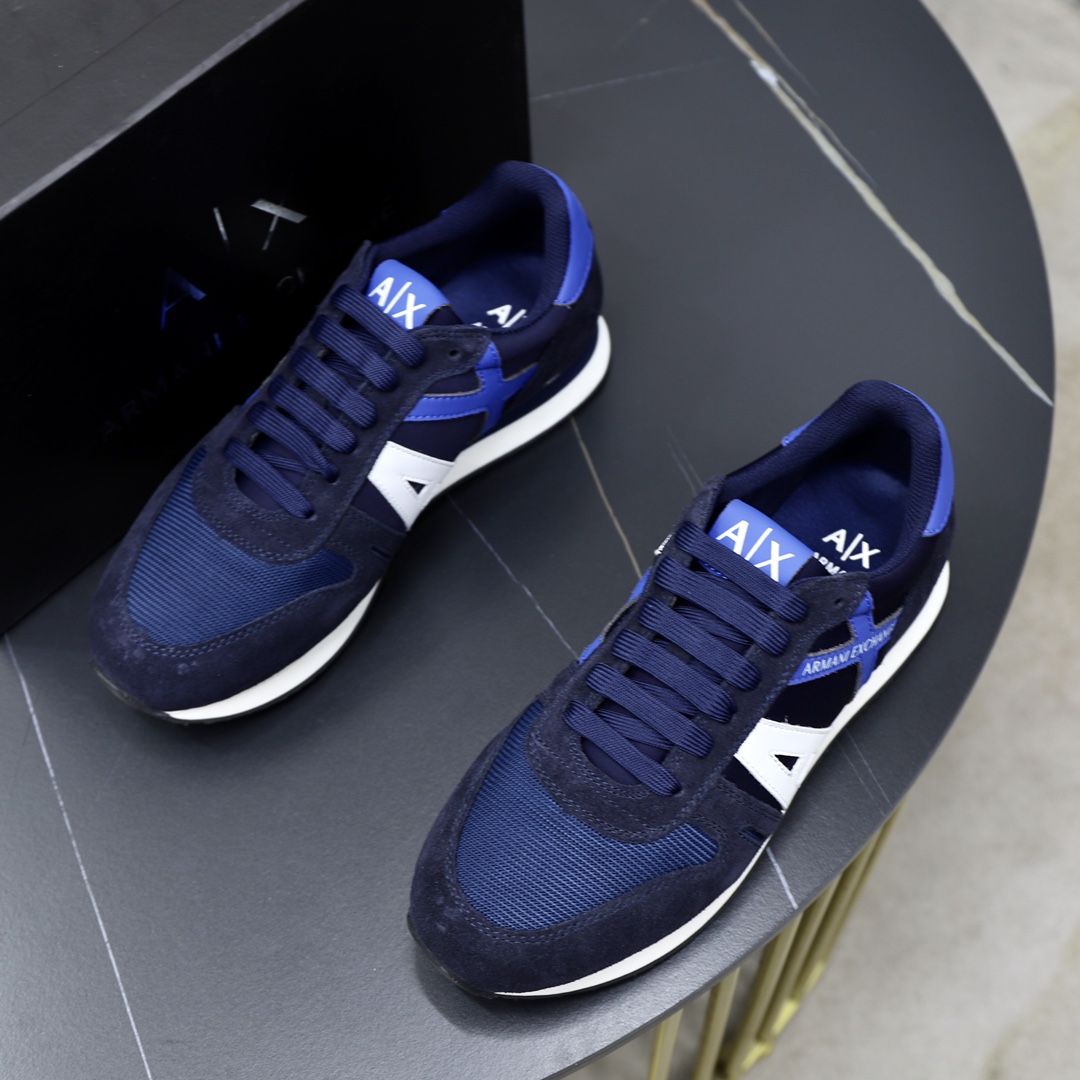 P: Marca: Armani ARM NI código estándar: 39-44 (38, 45 personalizado) Grado: el mismo sitio web ofic