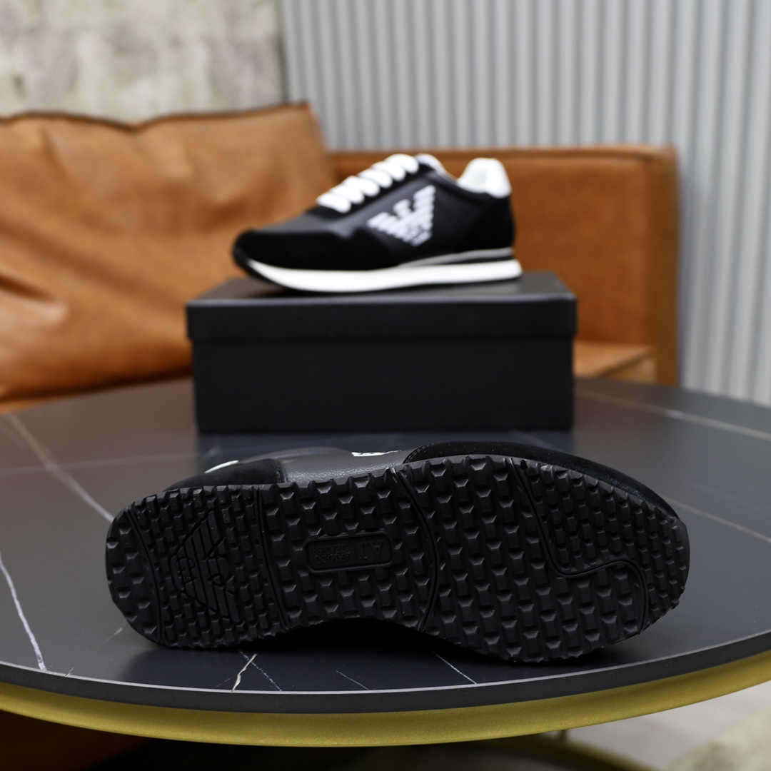 P: Marca: Armani ARM NI código estándar: 39-44 (38, 45 personalizado) Grado: el mismo sitio web ofic