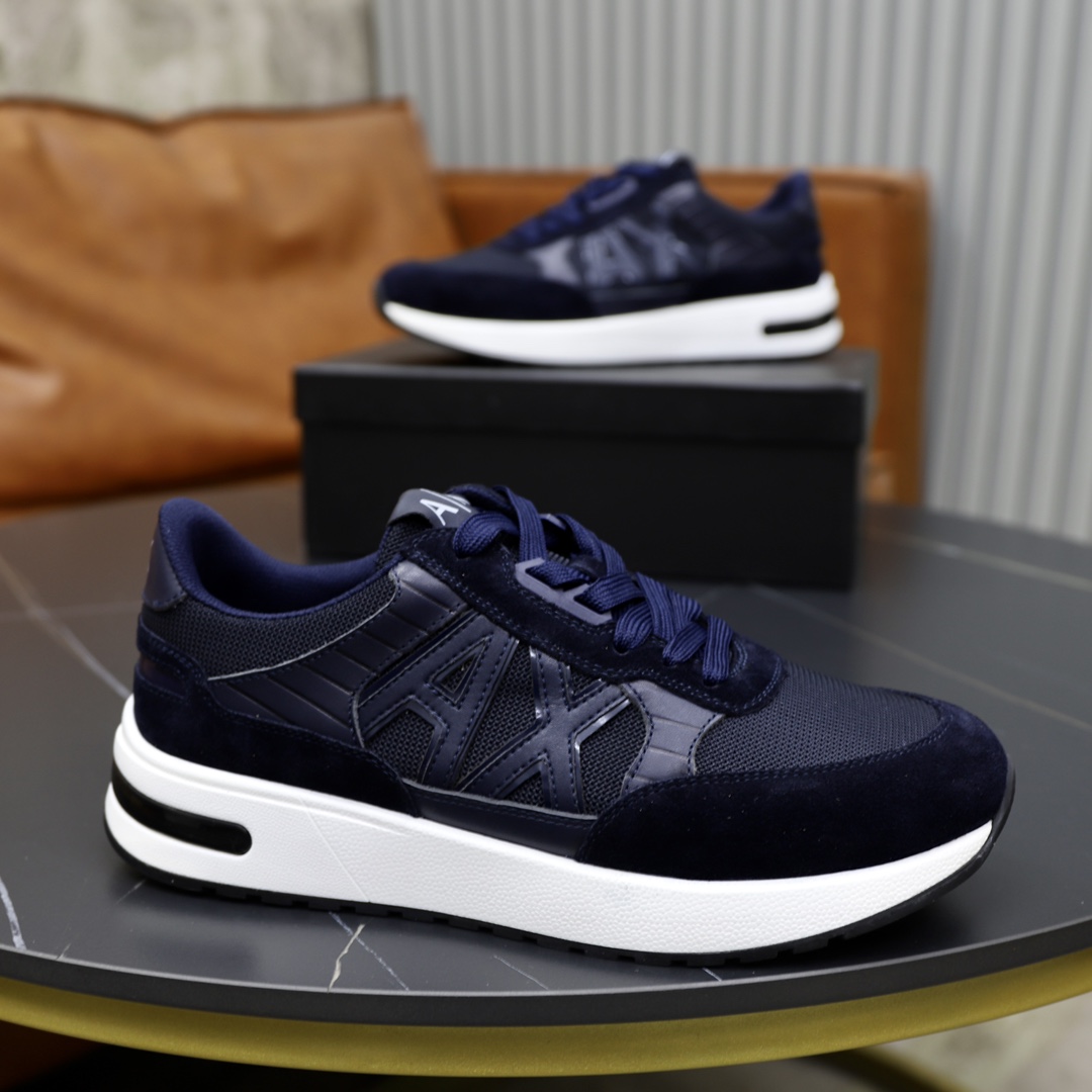P: Marca: Armani ARM NI código estándar: 39-44 (38, 45 personalizado) Grado: el mismo sitio web ofic