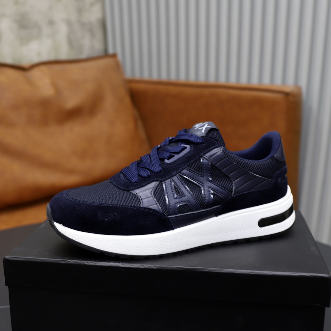 P: Marca: Armani ARM NI código estándar: 39-44 (38, 45 personalizado) Grado: el mismo sitio web ofic