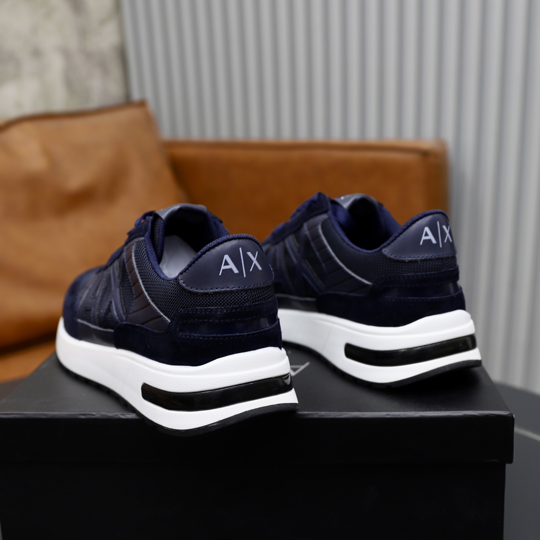 P: Marca: Armani ARM NI código estándar: 39-44 (38, 45 personalizado) Grado: el mismo sitio web ofic