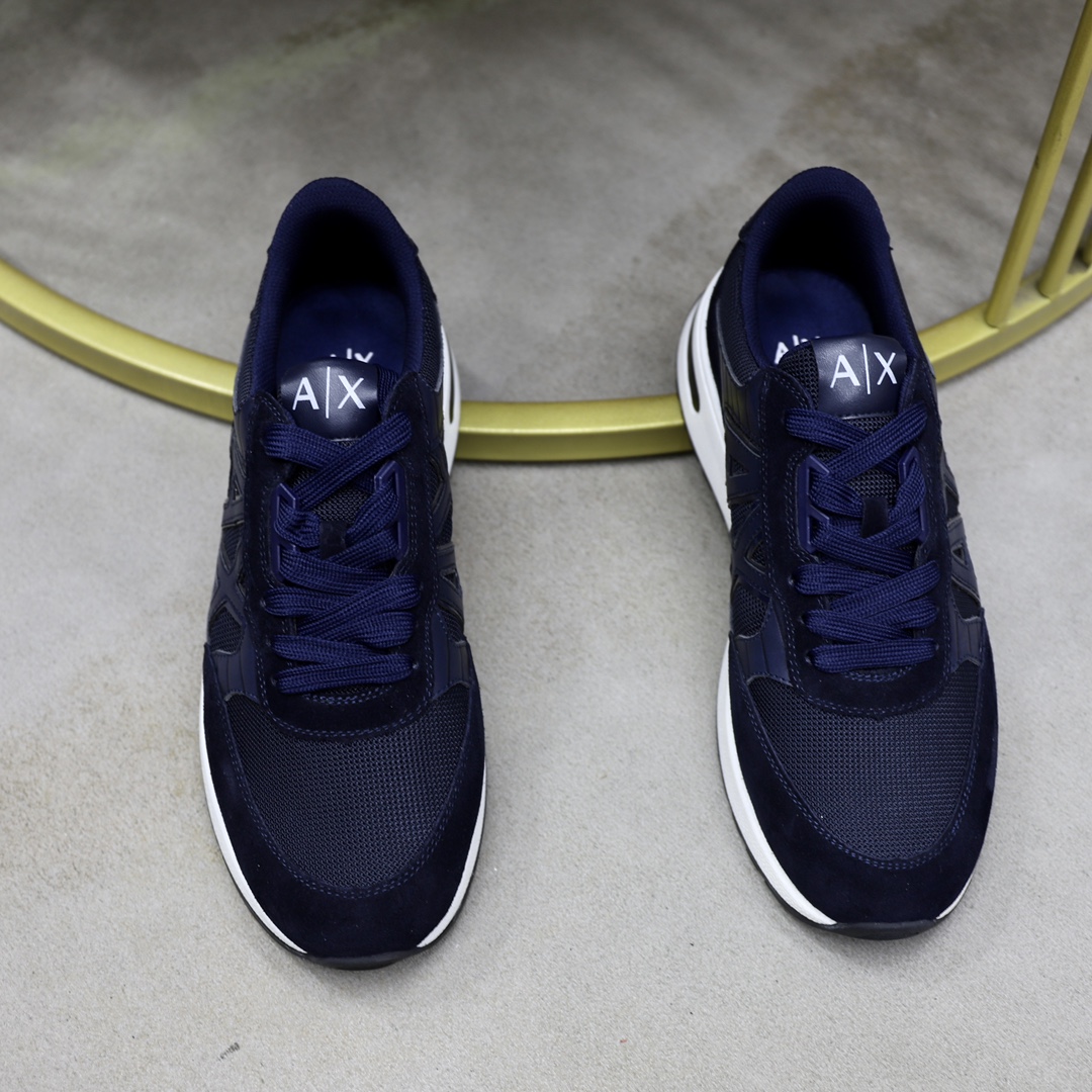 P: Marca: Armani ARM NI código estándar: 39-44 (38, 45 personalizado) Grado: el mismo sitio web ofic