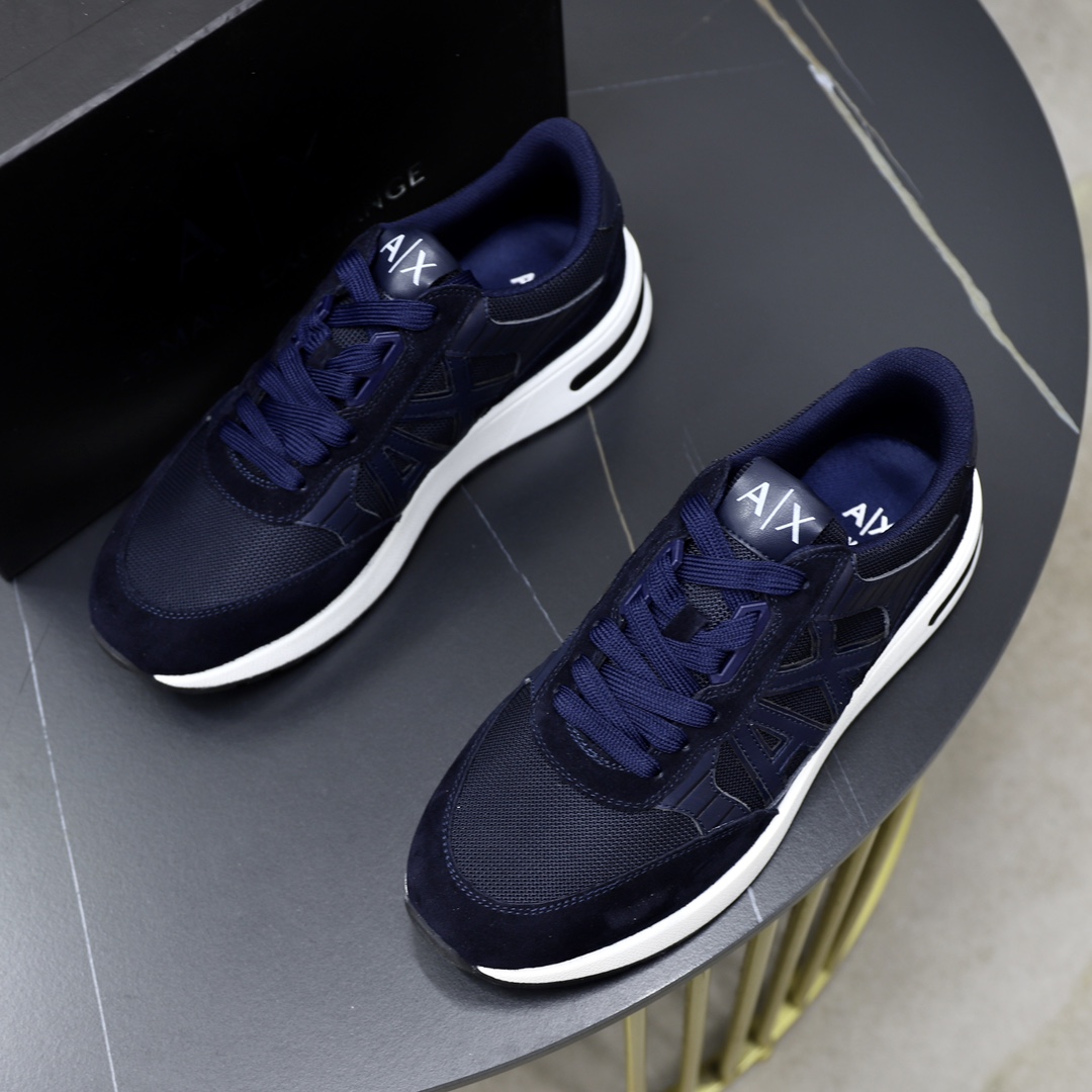 P: Marca: Armani ARM NI código estándar: 39-44 (38, 45 personalizado) Grado: el mismo sitio web ofic
