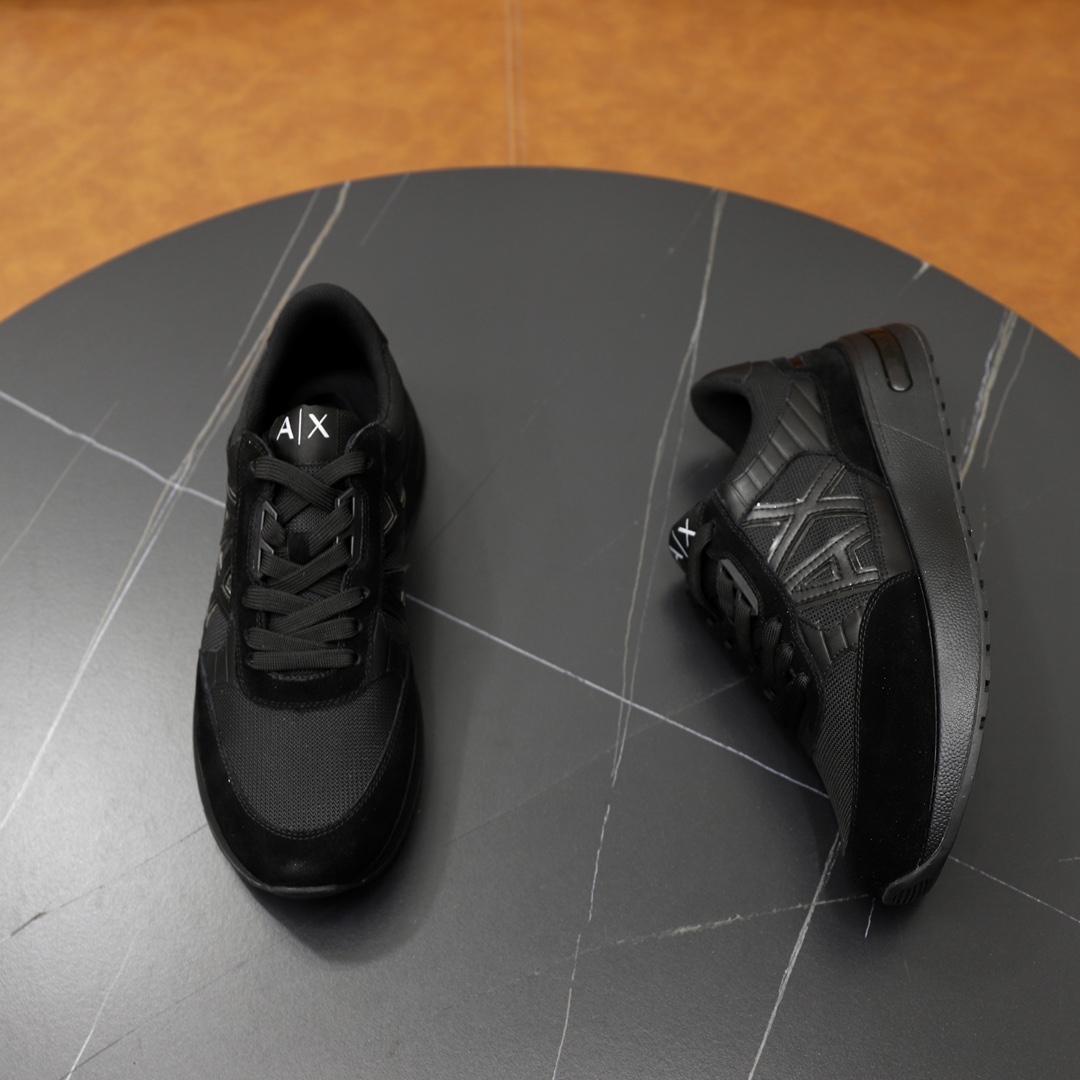 P: Marca: Armani ARM NI código estándar: 39-44 (38, 45 personalizado) Grado: el mismo sitio web ofic