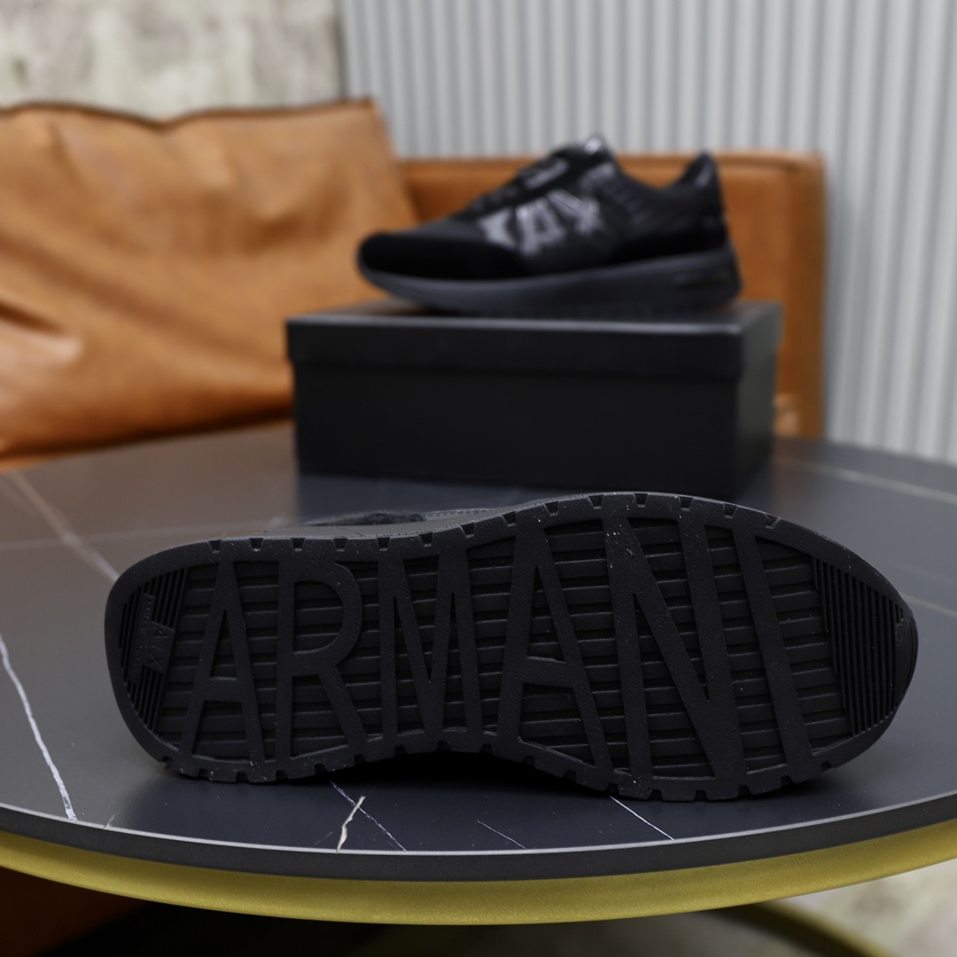 P: Marca: Armani ARM NI código estándar: 39-44 (38, 45 personalizado) Grado: el mismo sitio web ofic