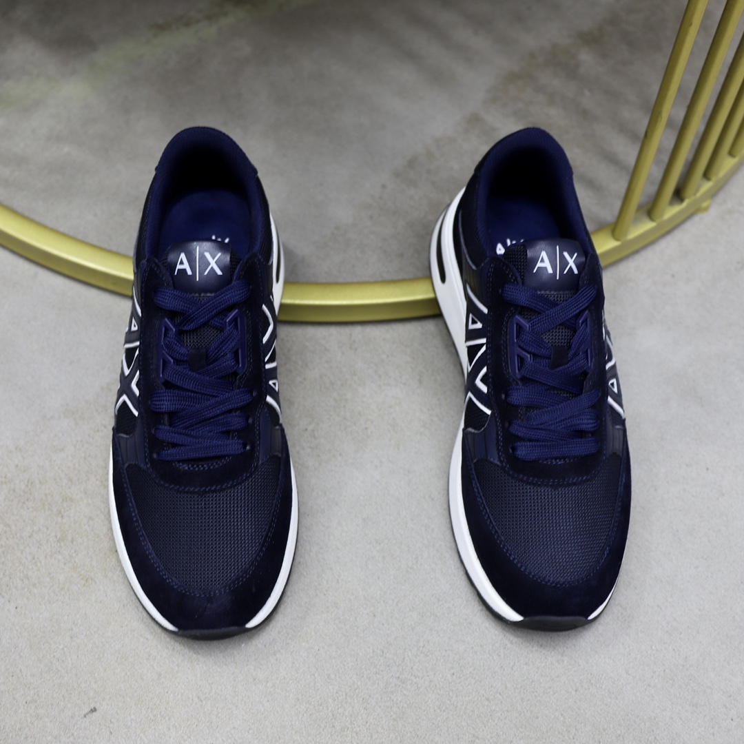 P: Marca: Armani ARM NI código estándar: 39-44 (38, 45 personalizado) Grado: el mismo sitio web ofic