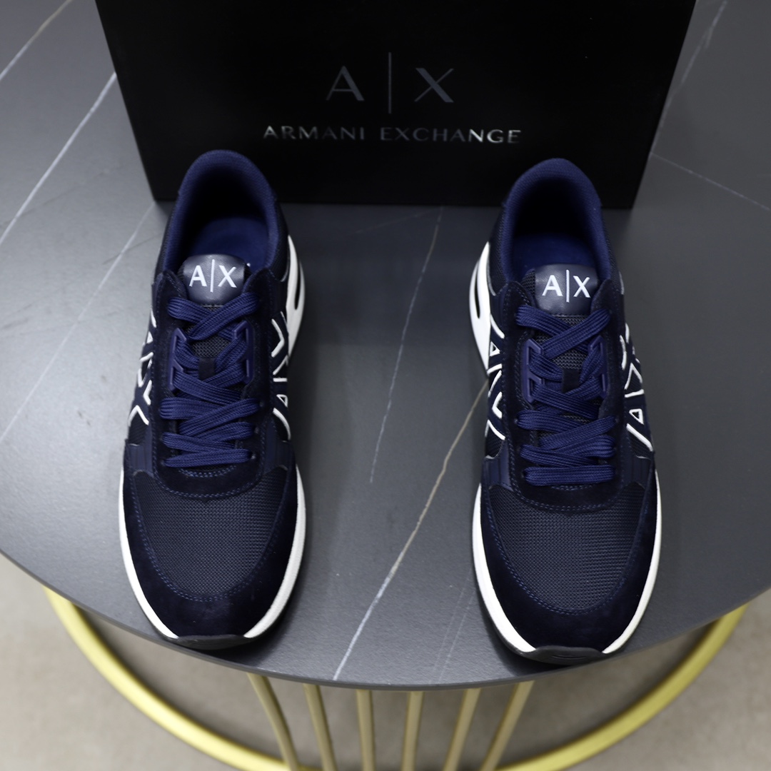 P: Marca: Armani ARM NI código estándar: 39-44 (38, 45 personalizado) Grado: el mismo sitio web ofic