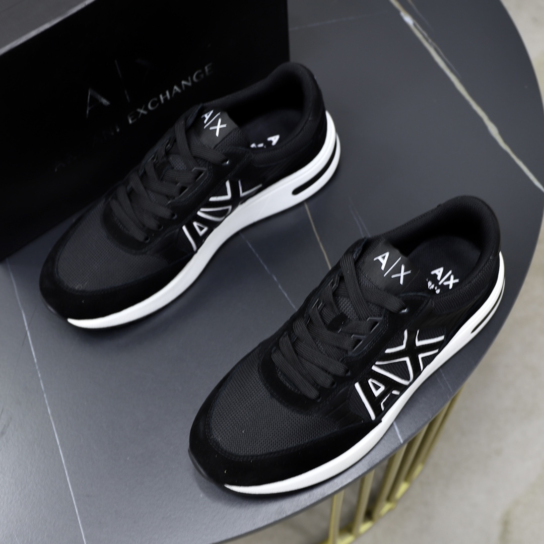 P: Marca: Armani ARM NI código estándar: 39-44 (38, 45 personalizado) Grado: el mismo sitio web ofic
