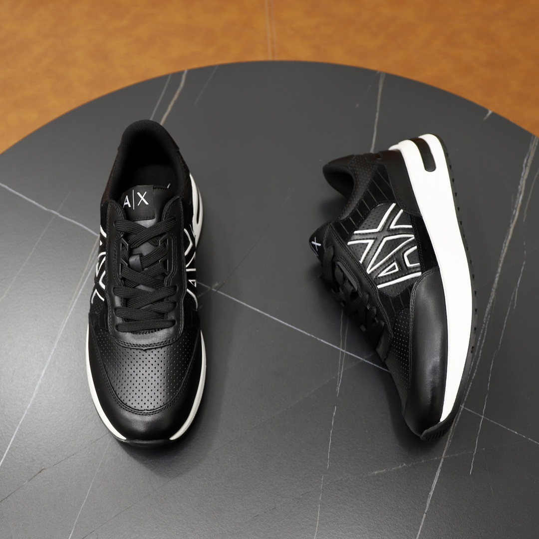 P: Marca: Armani ARM NI código estándar: 39-44 (38, 45 personalizado) Grado: el mismo sitio web ofic
