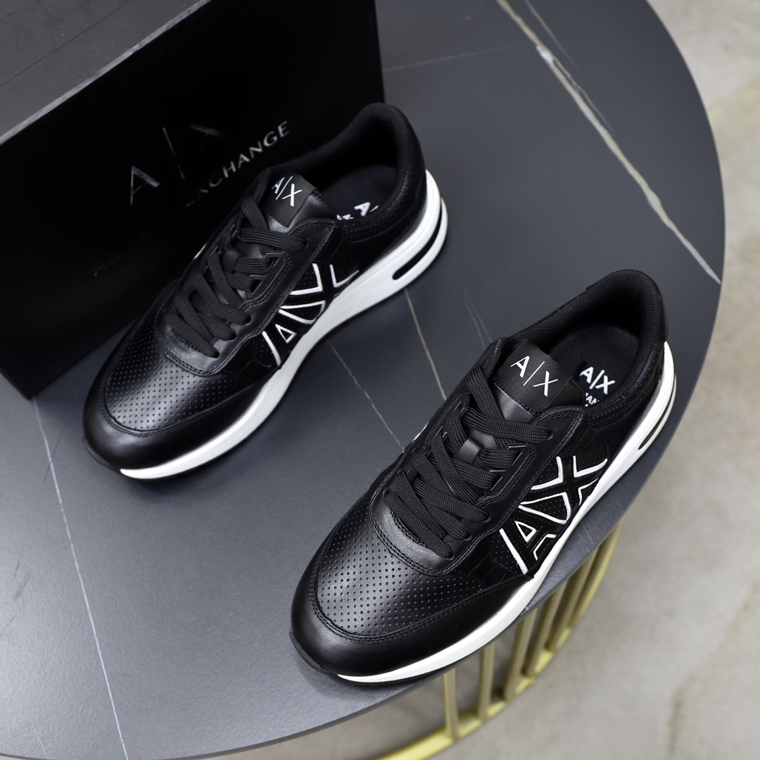 P: Marca: Armani ARM NI código estándar: 39-44 (38, 45 personalizado) Grado: el mismo sitio web ofic